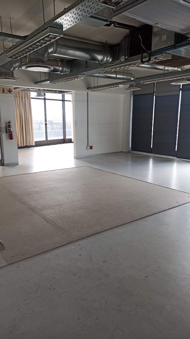 To Let commercial Property for Rent in Woodstock Western Cape